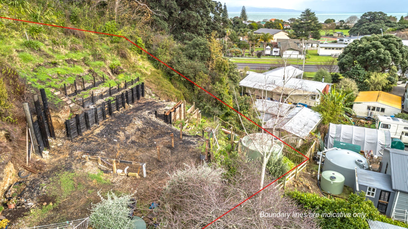 8 Firth View Road, Te Puru - Carousel 10