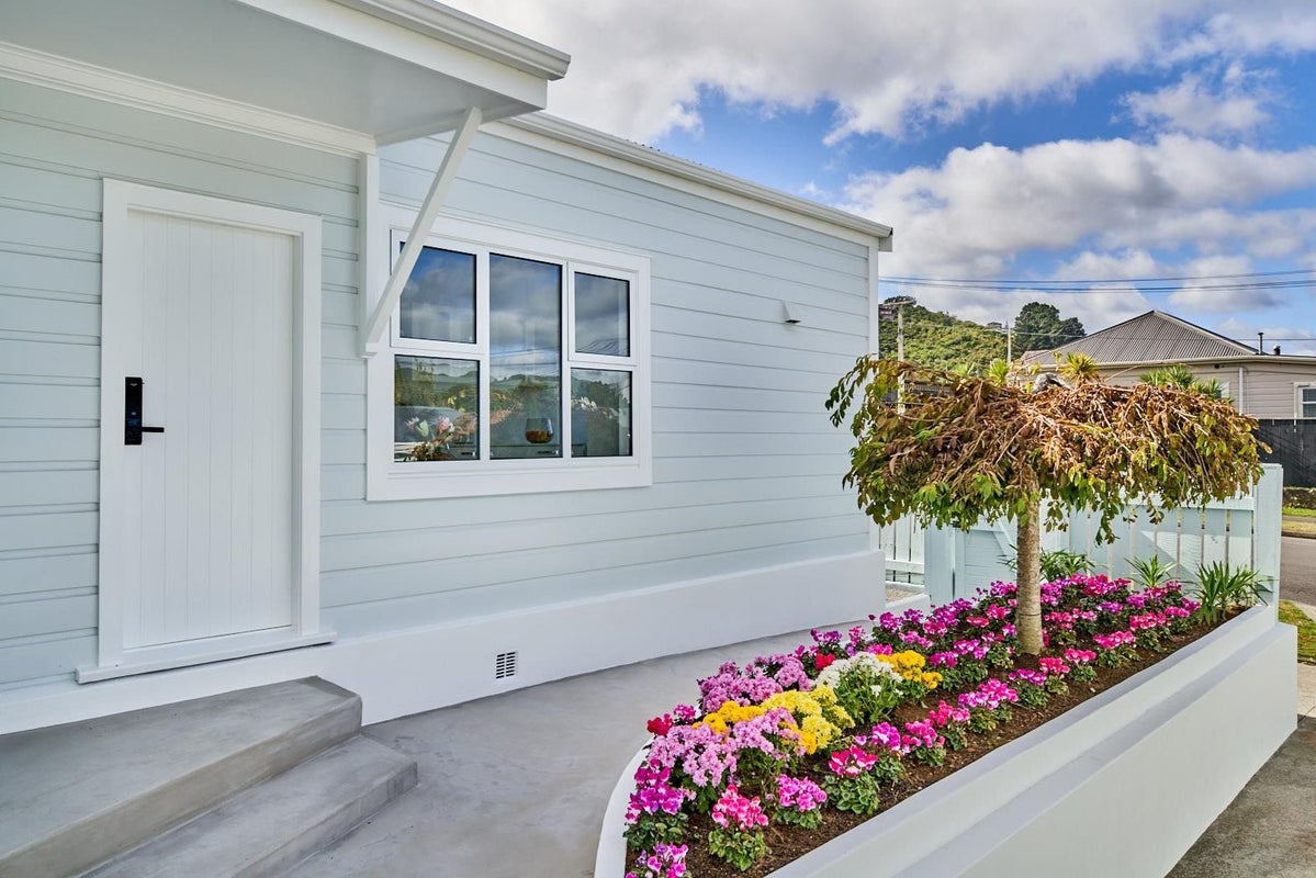 190 Hutt Road, Petone, Lower Hutt - Carousel 2