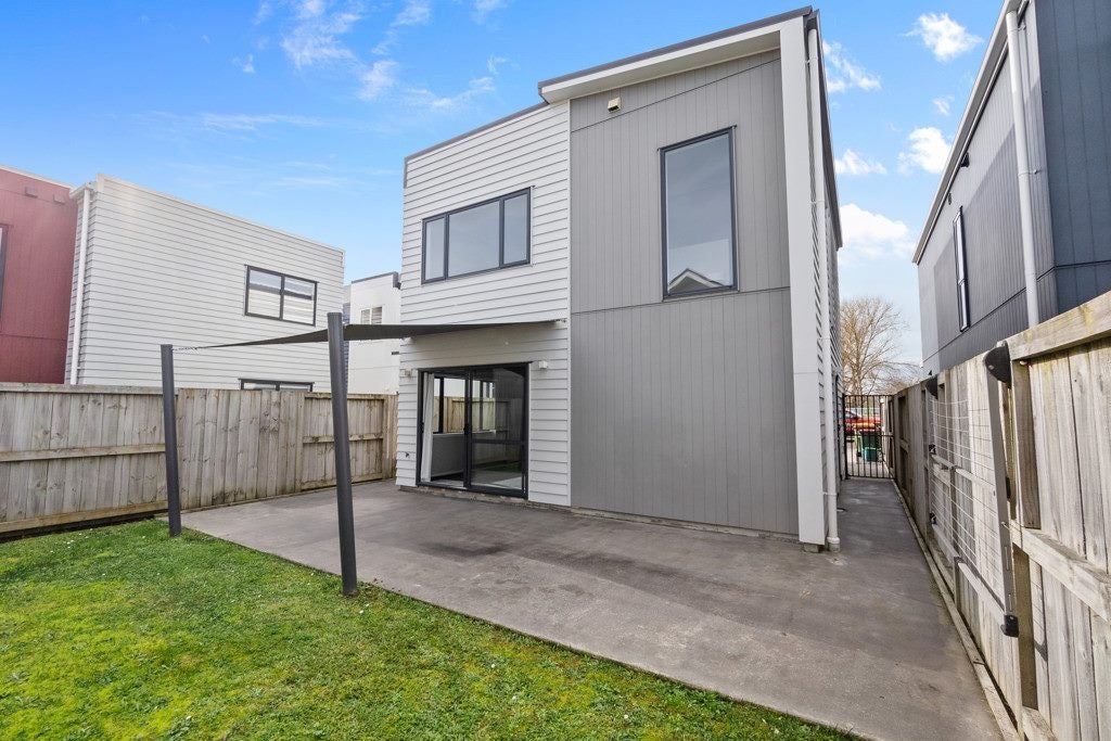 13 Anna Jean Crescent, Flagstaff, Hamilton - Carousel 17