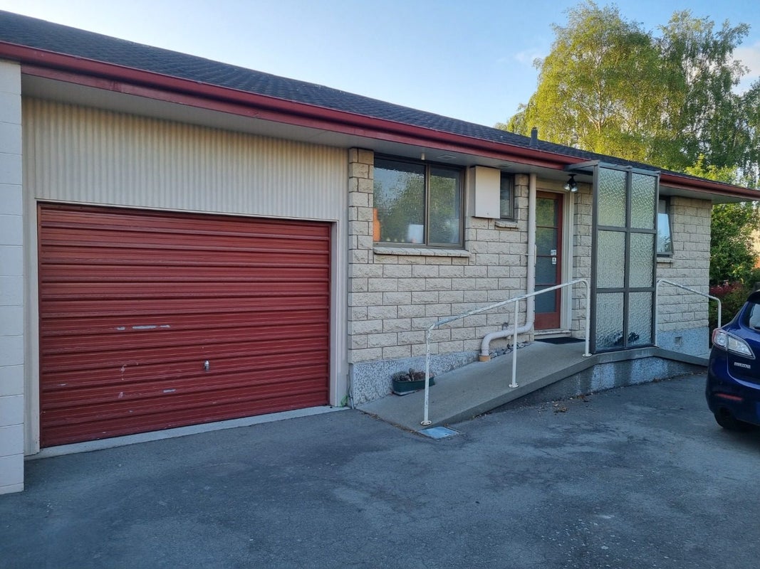2/11 Roxburgh Street, Glenwood, Timaru - Carousel 11