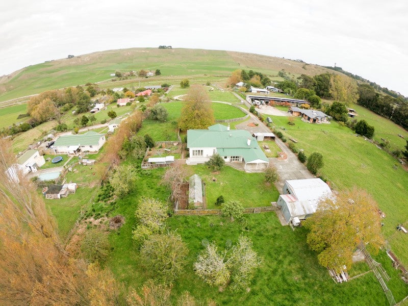 217 No 3 Line, Whanganui East, Whanganui - Carousel 2