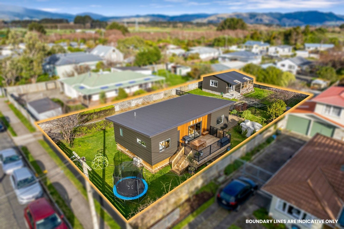 95 Atkinson Avenue, Otaki Beach, Otaki - Carousel 2
