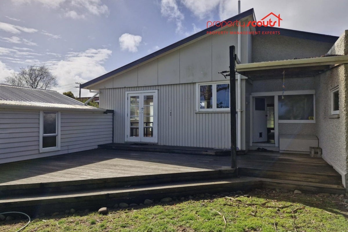 38 Ballance Street, Lower Vogeltown, New Plymouth - Carousel 2