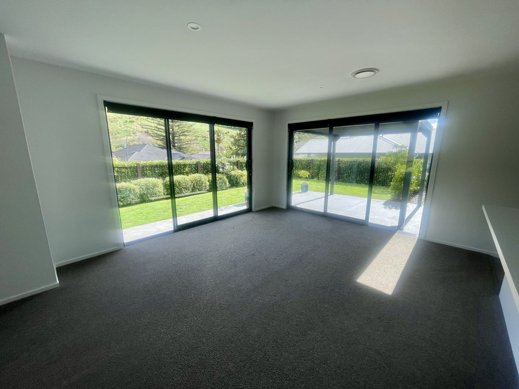 57 Sunningdale Drive, Stoke, Nelson - Carousel 2