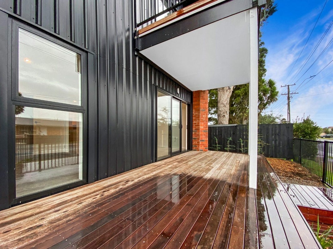 9 Whakarato Way, Takanini, Auckland - Carousel 11