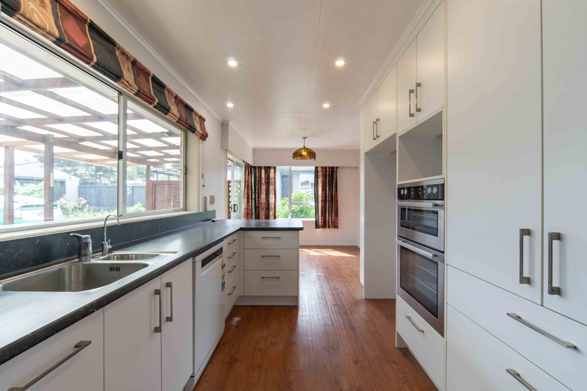 188 Whatawhata Road, Dinsdale, Hamilton - Carousel 2