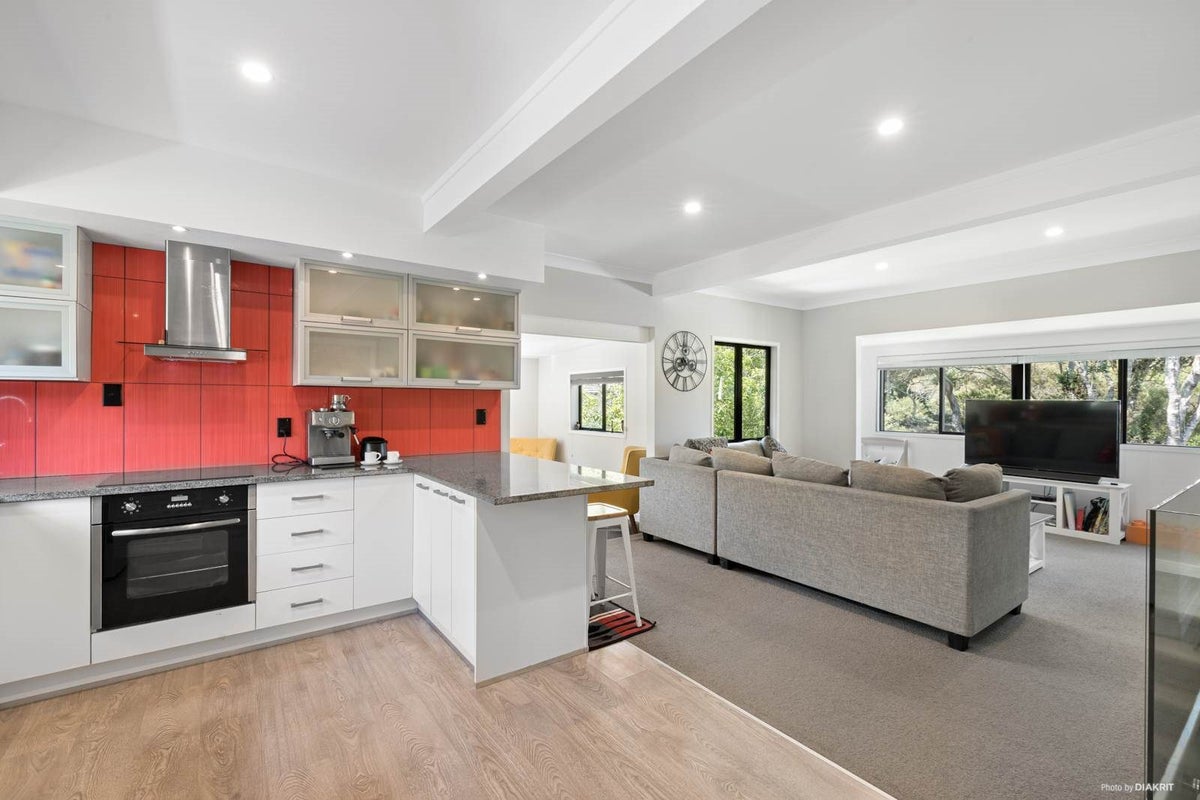 3/56 EASTON PARK PDE, Glenfield, Auckland - Carousel 2