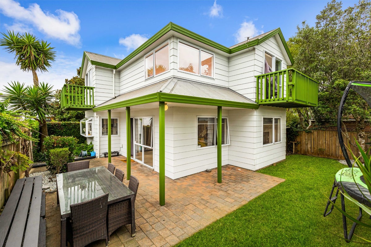 1/41 Colwill Road, Massey, Auckland - Carousel 2