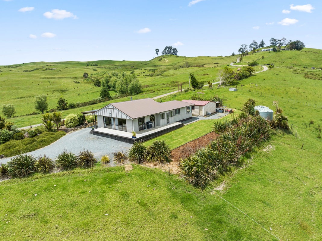 81 Tavinor Road, Otaika, Whangarei - Carousel 1