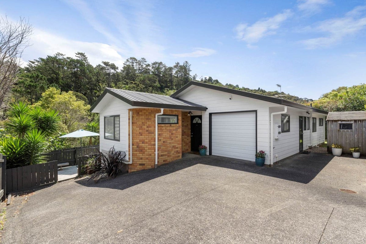 2/136 Lynn Road, Bayview, Auckland - Carousel 2