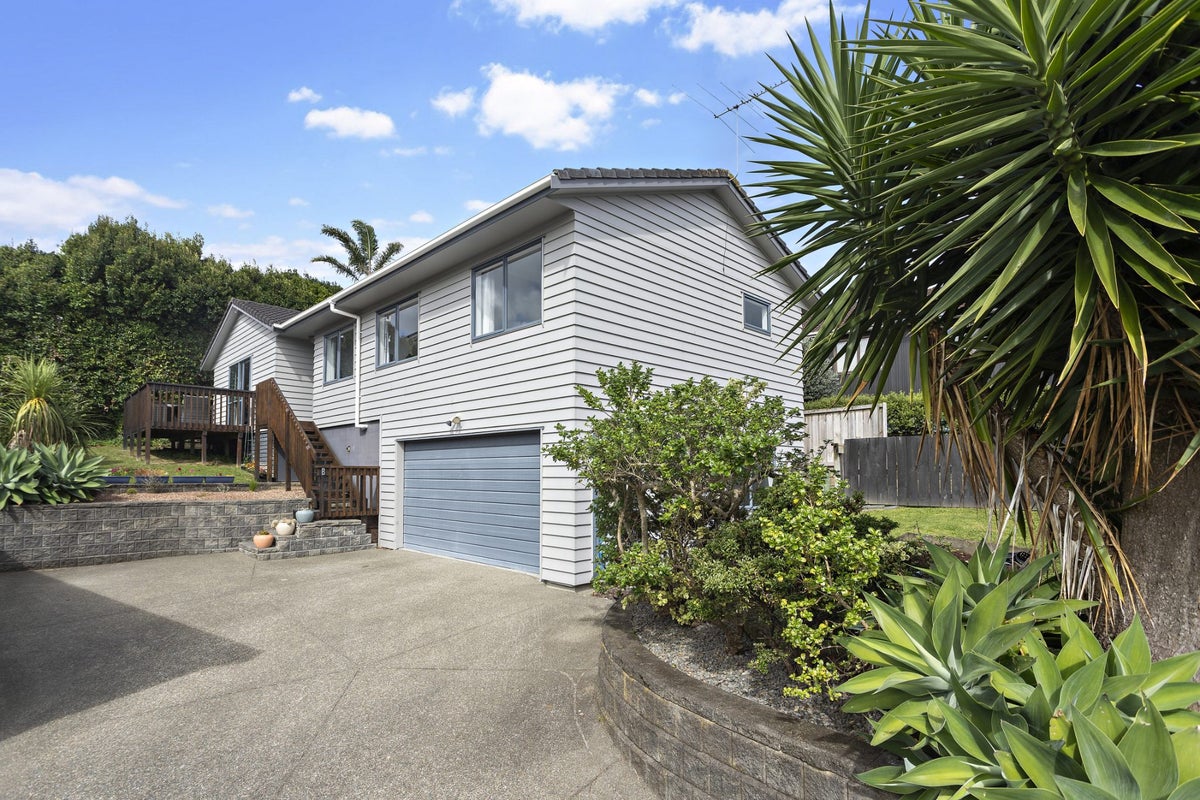 68B Staveley Avenue, Mount Roskill, Auckland - Carousel 1