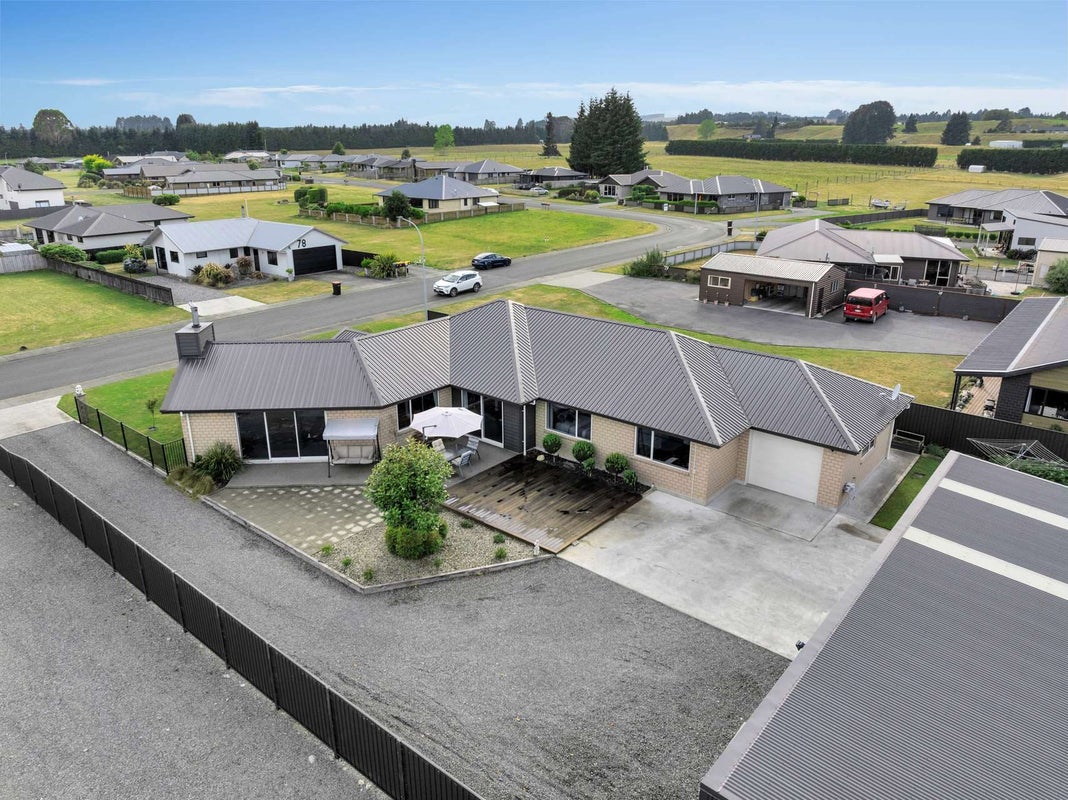 81 Orbell Crescent, Te Anau, Te Anau - Carousel 1