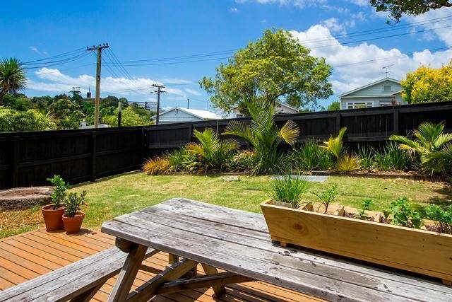 1/54 Finch Street, Western Springs, Auckland - Carousel 2
