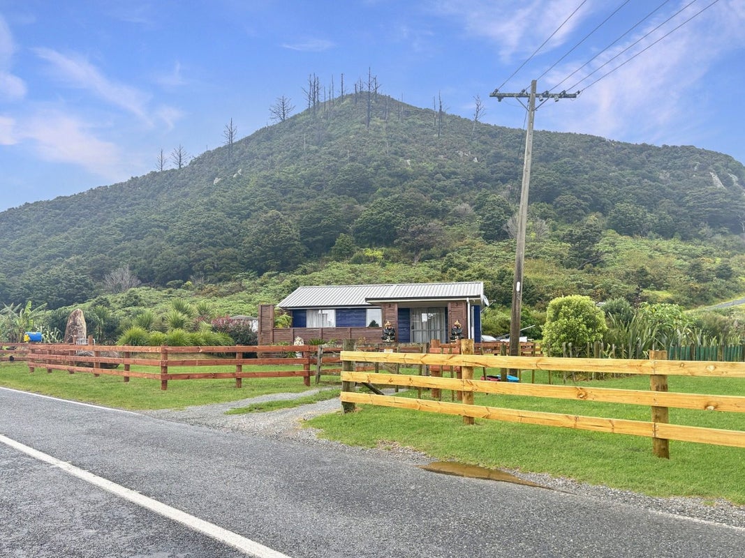 829 Pataua South Road, Pataua South, Parua Bay - Carousel 1