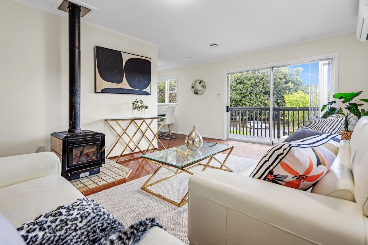 30 Dreadon Road, Manurewa, Auckland - Carousel 2