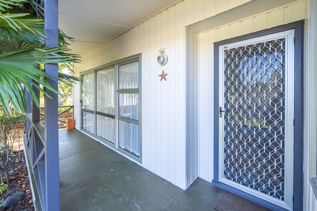 13 Lachlan Drive, Dinsdale, Hamilton - Carousel 2