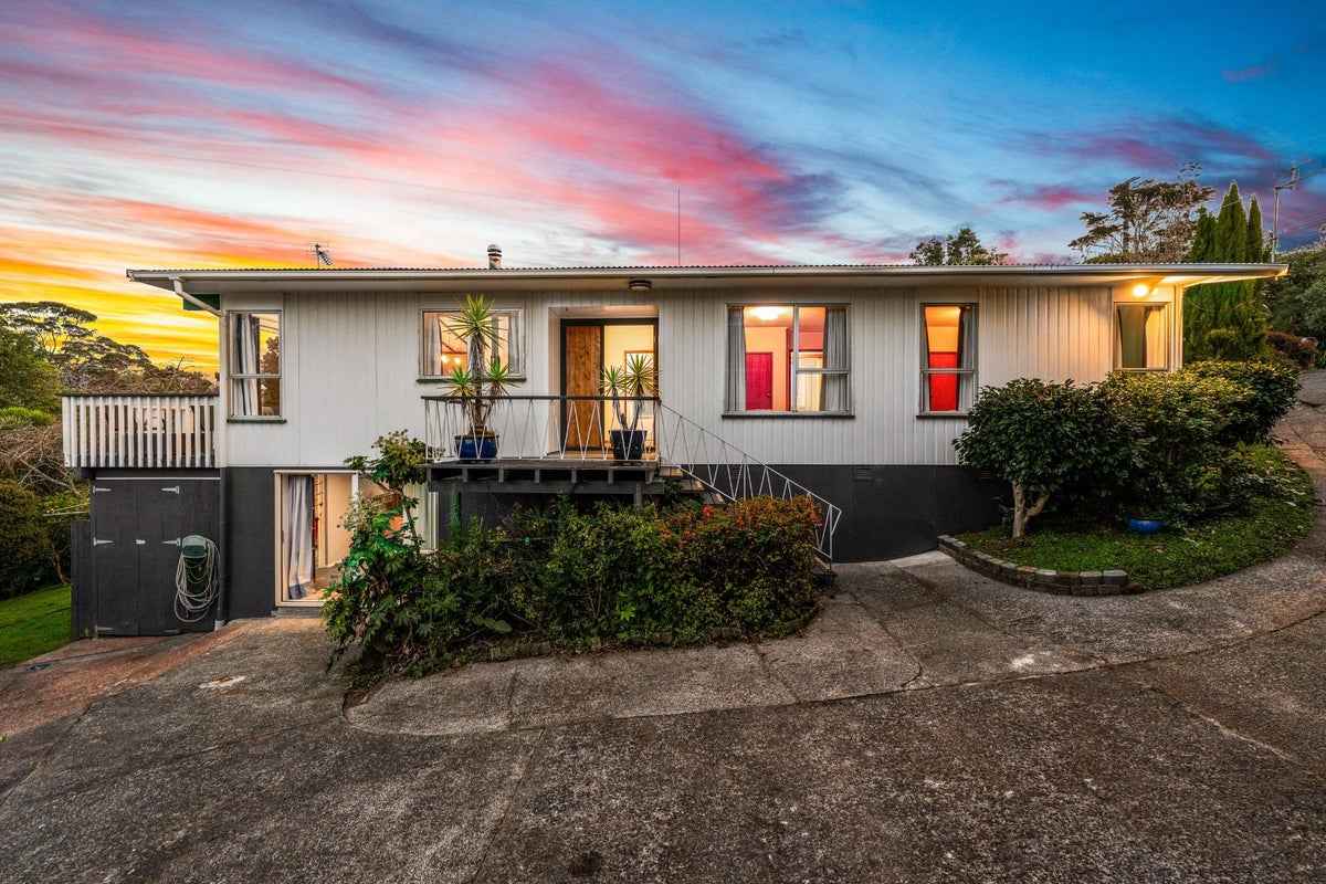 437 Don Buck Road, Massey, Auckland - Carousel 1