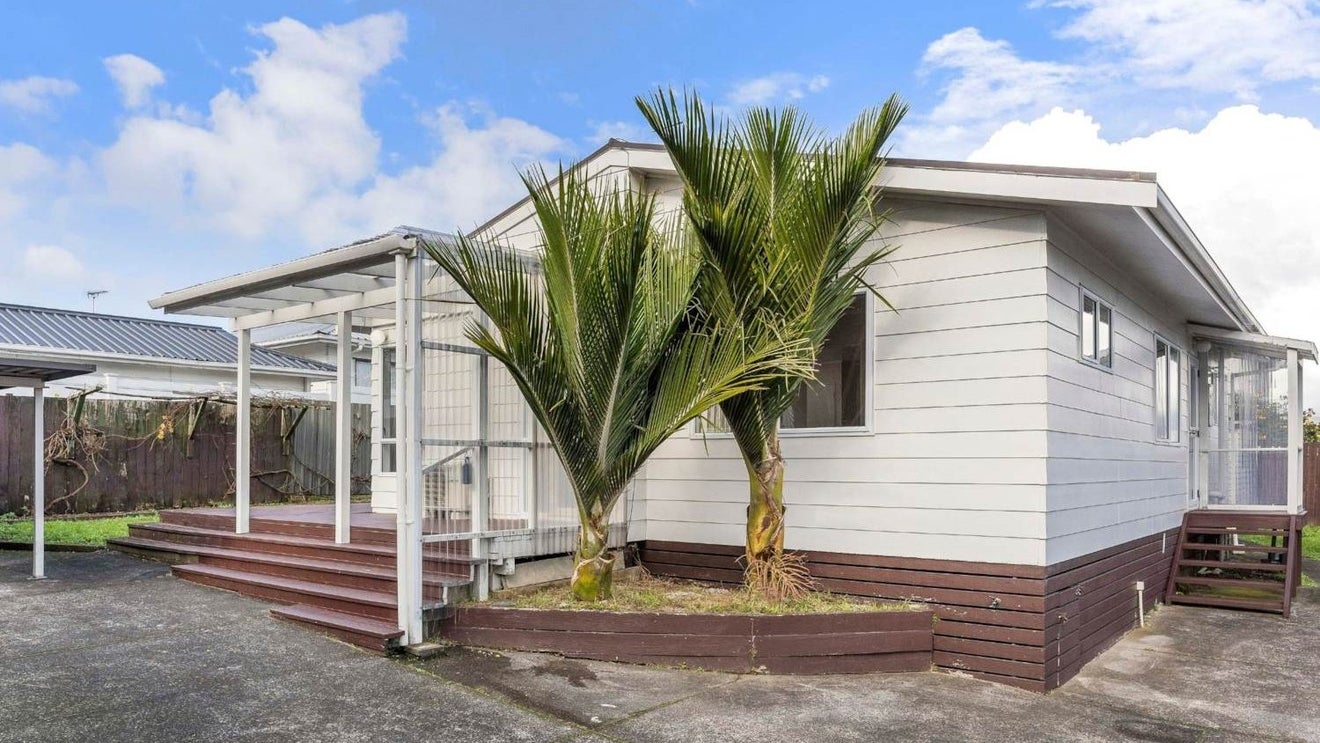 6B Whitford Avenue, Mount Wellington, Auckland - Carousel 1