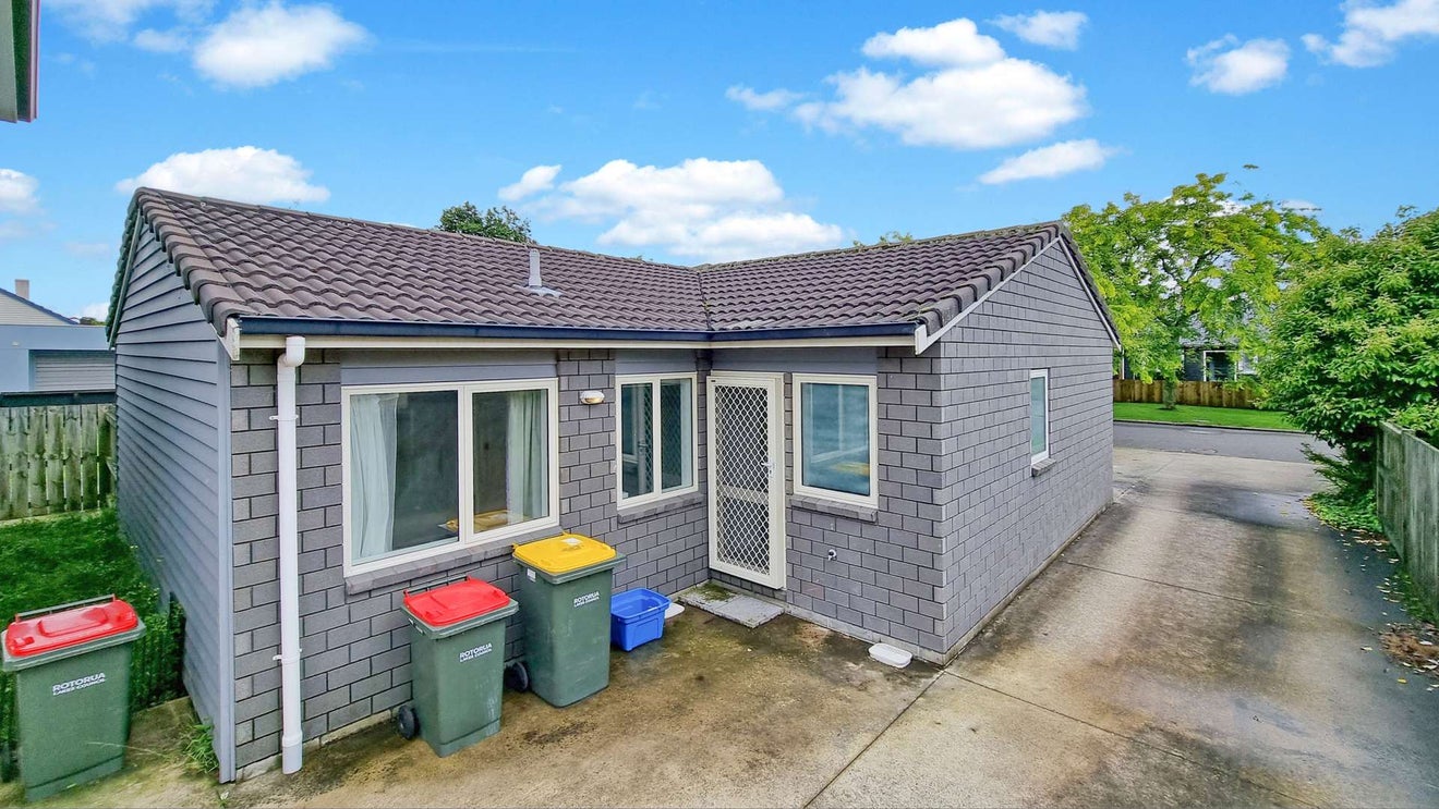 28A Elizabeth Street, Victoria, Rotorua - Carousel 17