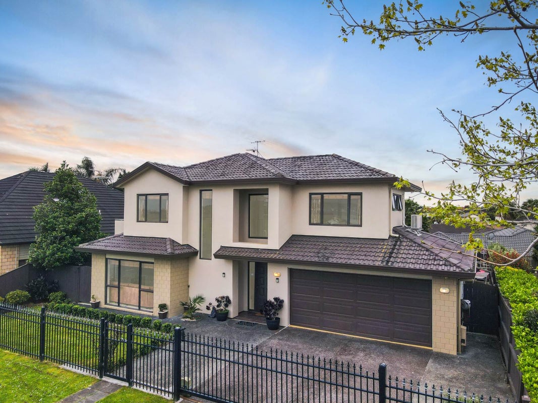 16A Baverstock Road, Flat Bush, Auckland - Carousel 2