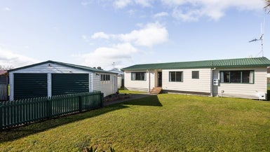 18 Rosehill Place, Nawton, Hamilton - Carousel 1
