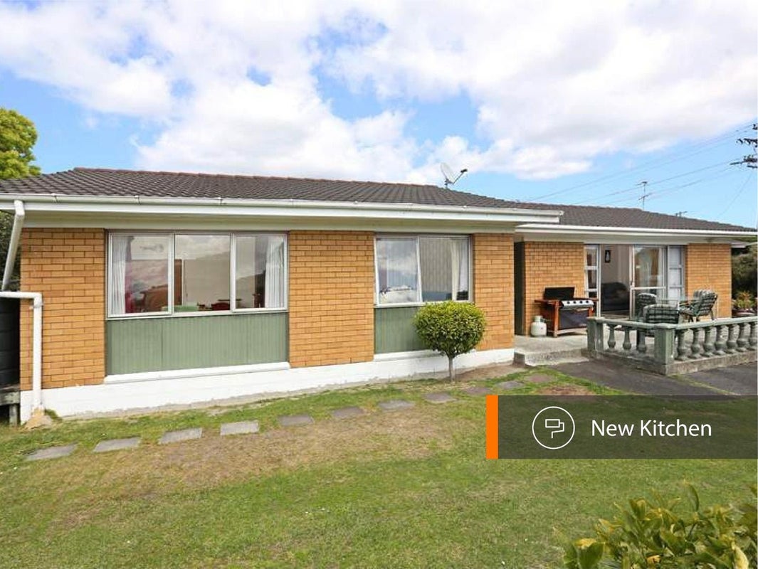 5 Rathgar Road, Henderson, Auckland - Carousel 1