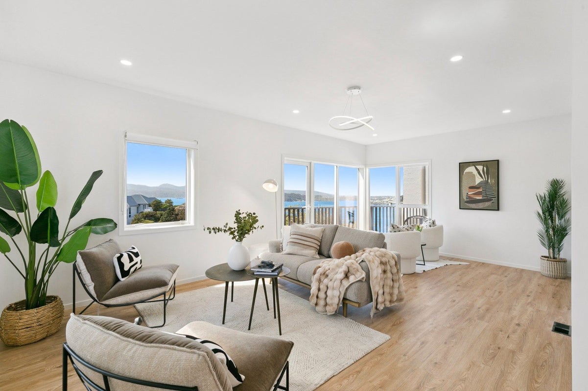 5 Elgin Way, Khandallah, Wellington - Carousel 1