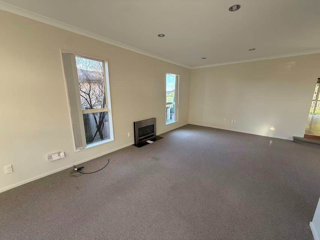 32 Bur Oak Terrace, Schnapper Rock, Auckland - Carousel 2