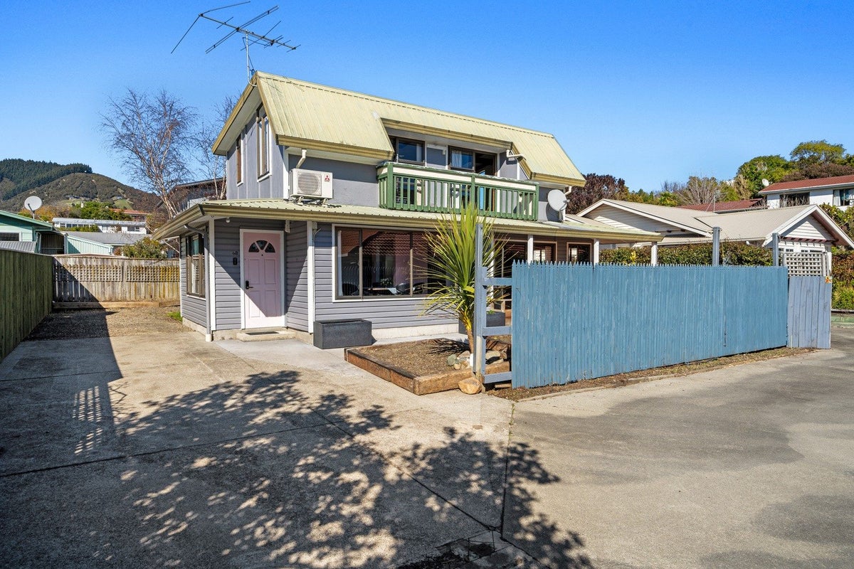 6 Dodson Valley Road, Atawhai, Nelson - Carousel 1