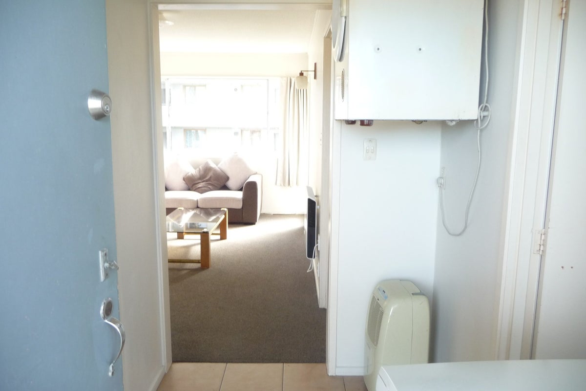 11/48 Esplanade Road, Mount Eden, Auckland - Carousel 38
