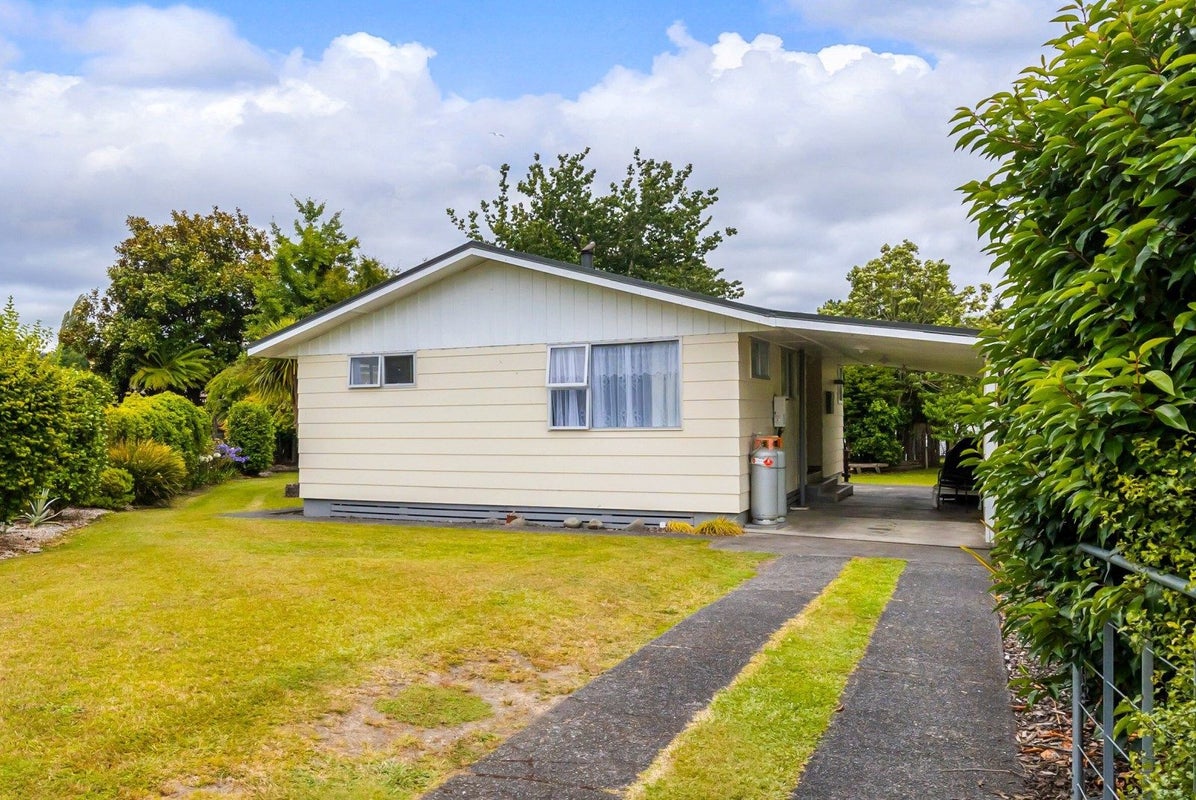 33 Hall Crescent, Taumarunui - Carousel 2
