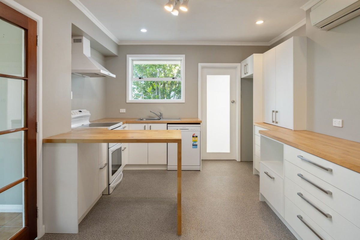 28 Adams Lane, Springlands, Blenheim - Carousel 2