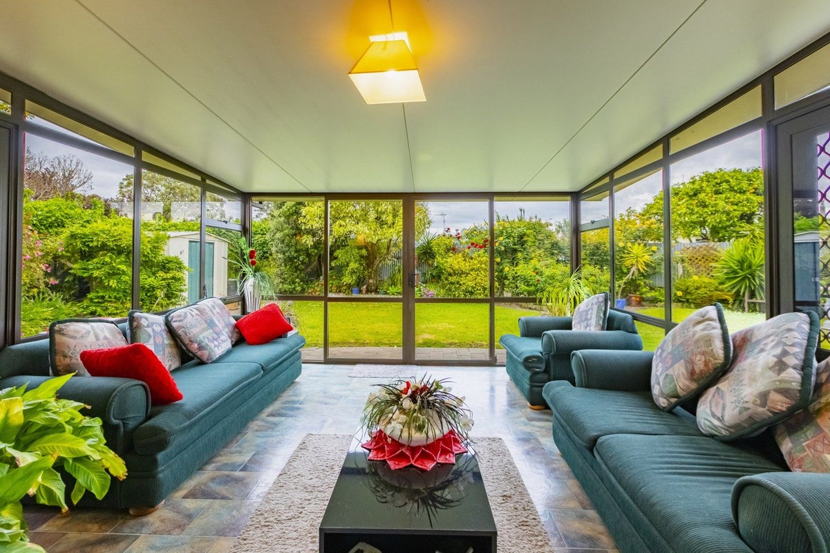 56 Freyberg Avenue, Tamatea, Napier - Carousel 1