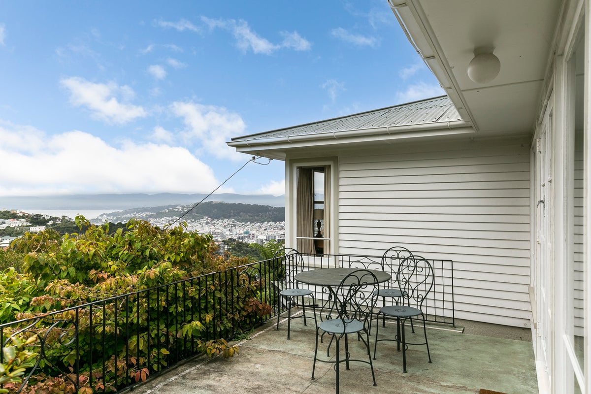 23 Highbury Road, Highbury, Wellington - Carousel 1