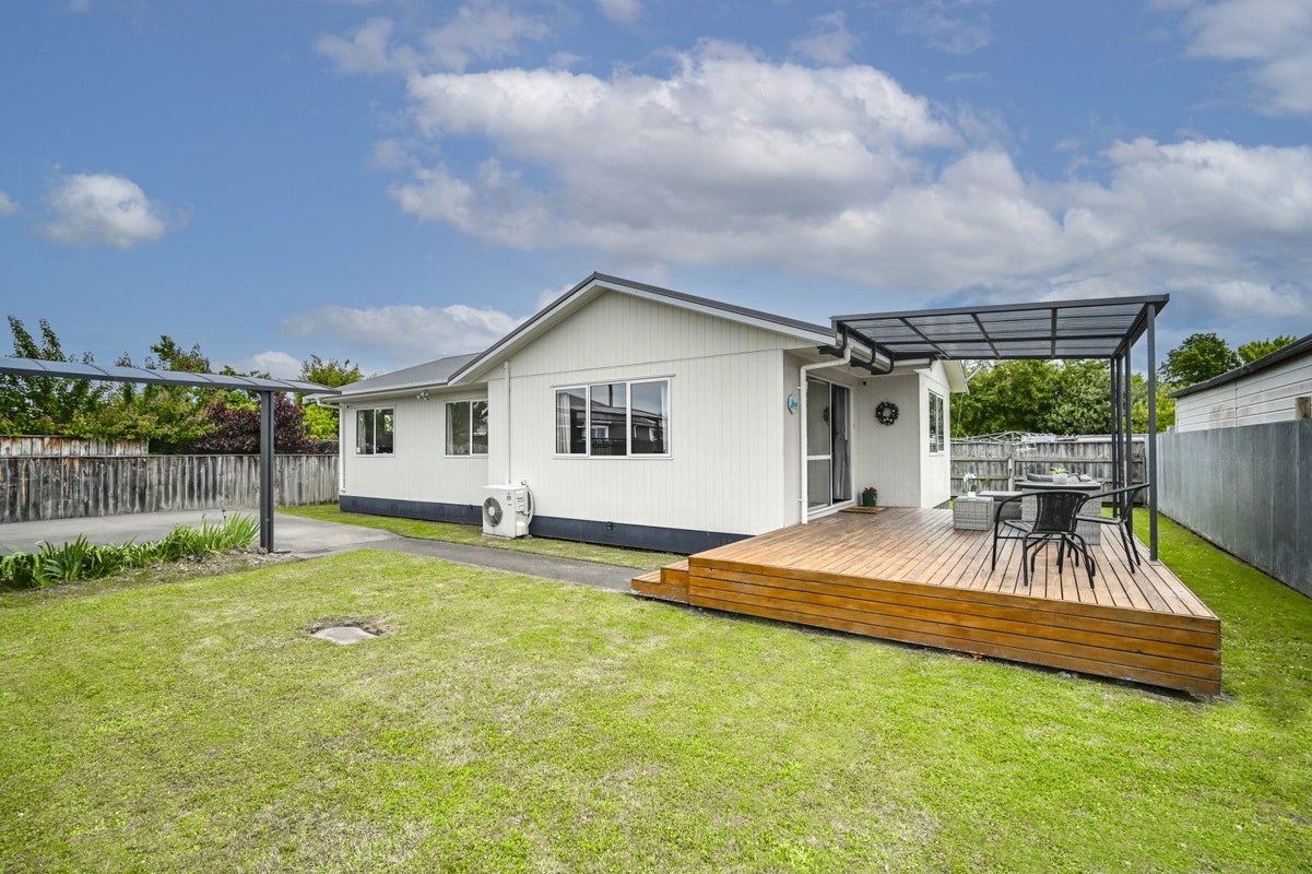 1005B Beatty Street, Mayfair, Hastings - Carousel 1