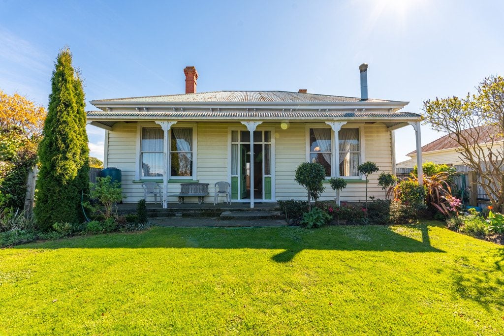 327 Church Street, West End, Timaru, Canterbury - Carousel 1