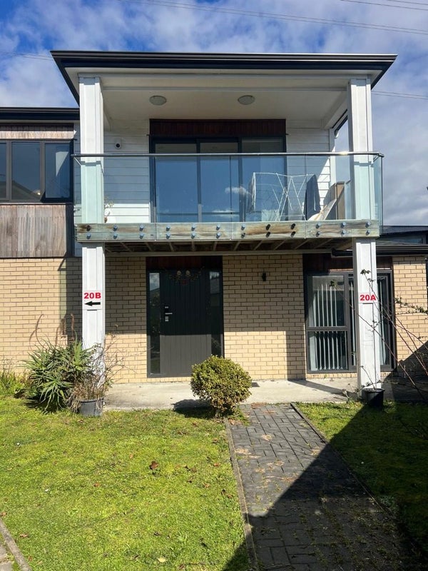 20A Caronia Crescent, Lynfield, Auckland - Carousel 2