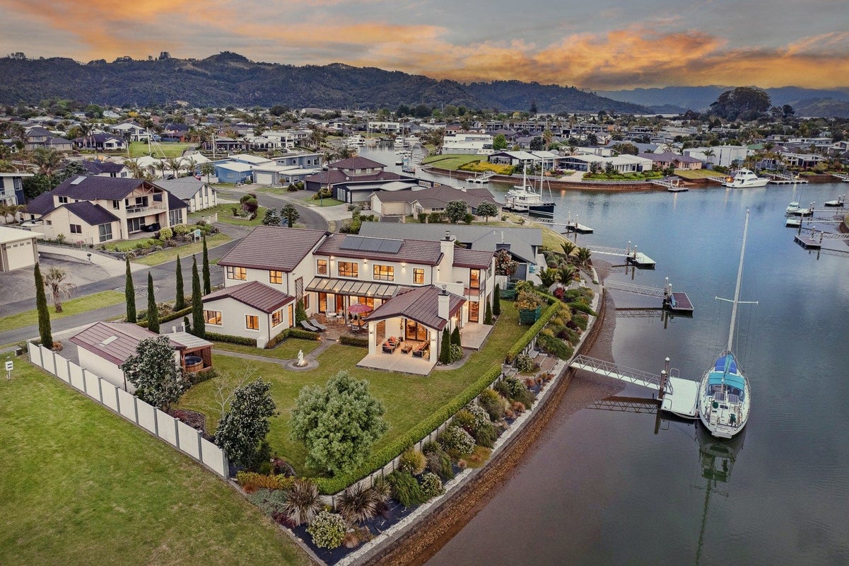 31 Aquila Drive, Whitianga, Whitianga - Carousel 1