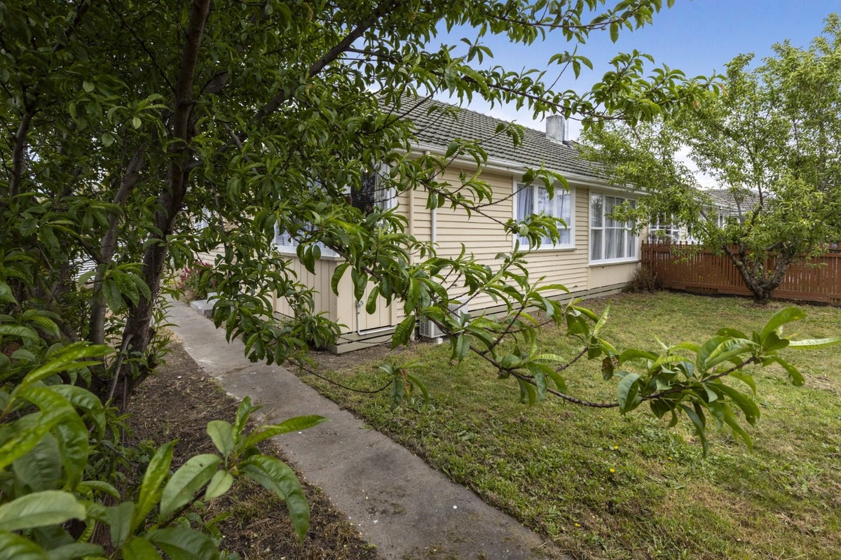 10 Gardiner Street, Riversdale, Blenheim - Carousel 8