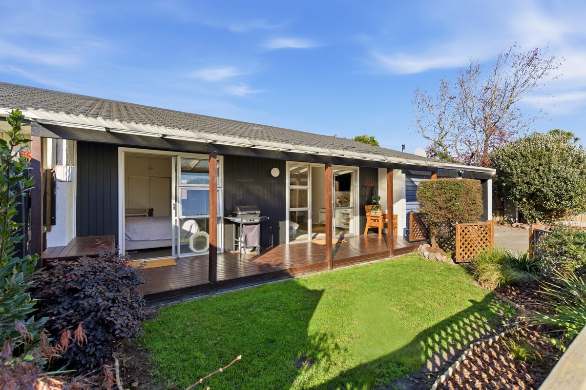2/311A Lyttelton Street, Spreydon, Christchurch - Carousel 2