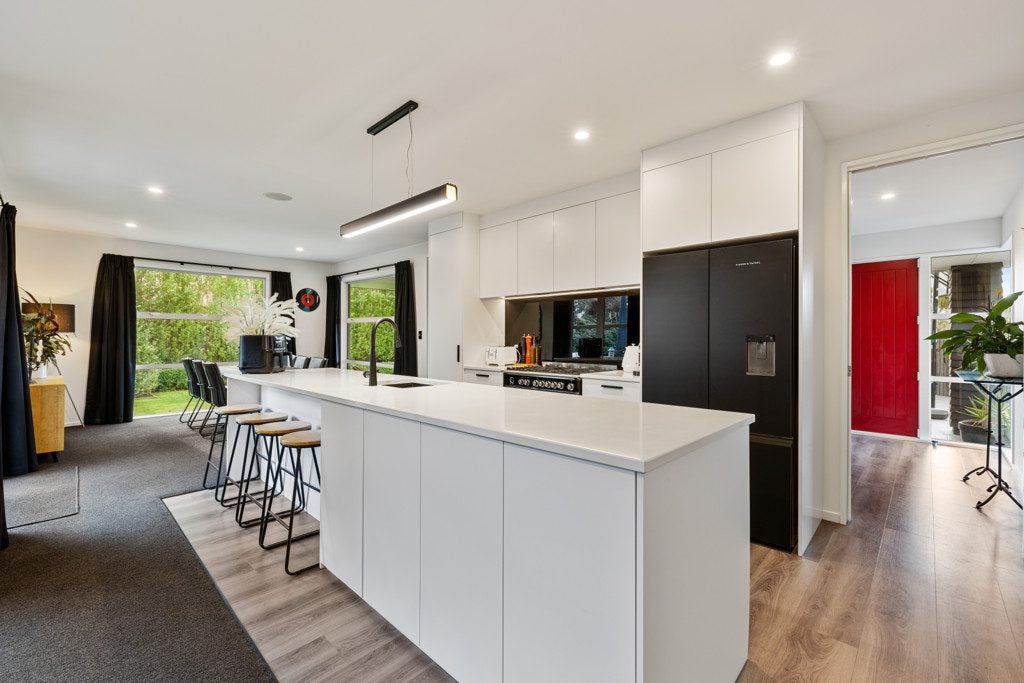 8 Nautilus Place, Spencerville, Christchurch - Carousel 2