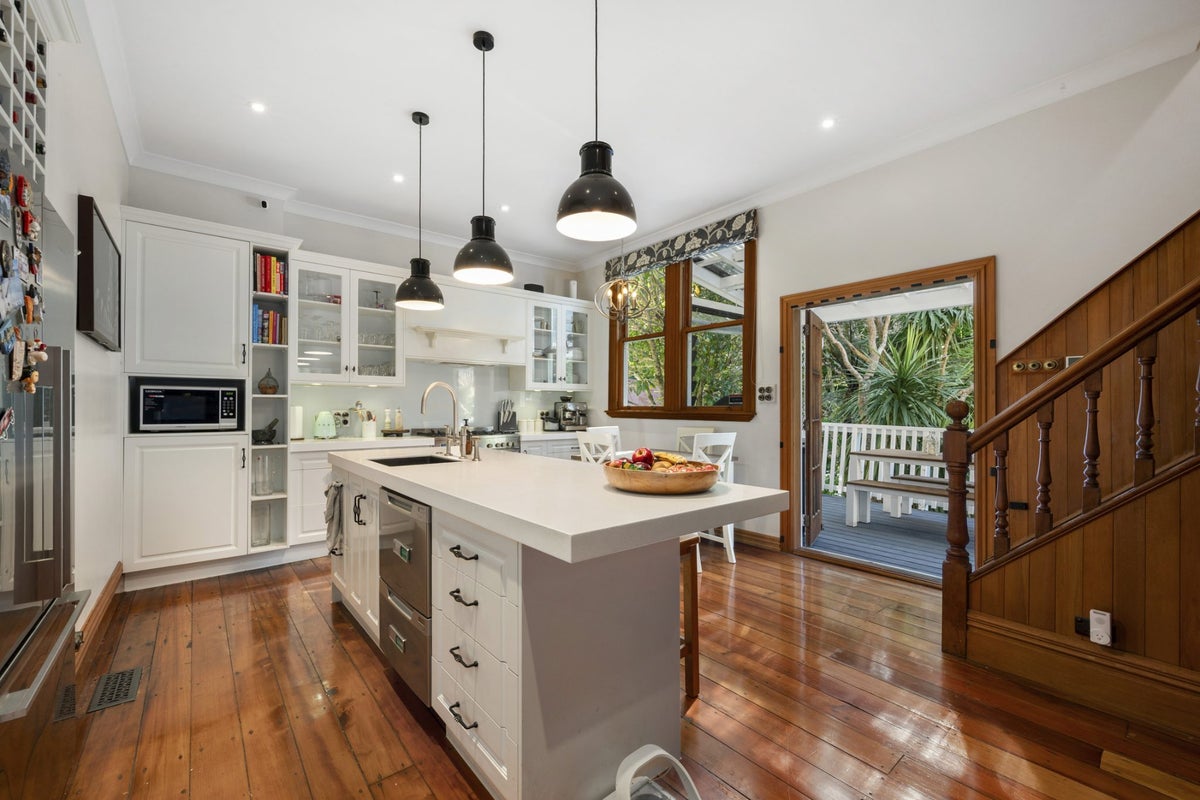 28 Devon Street, Aro Valley, Wellington, Wellington - Carousel 1