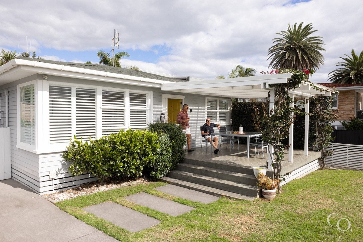 15 Sutherland Avenue, Mount Maunganui - Carousel 1