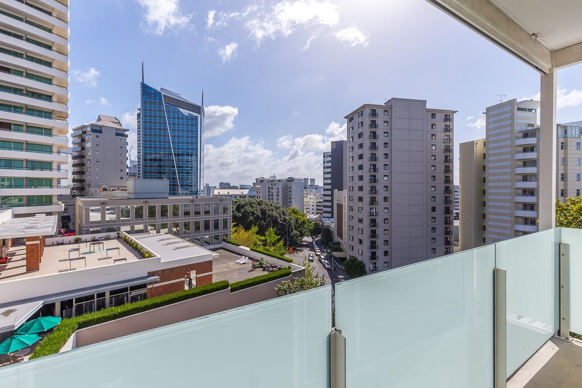 610/10 Waterloo Quadrant, Auckland Central, Auckland - Carousel 11