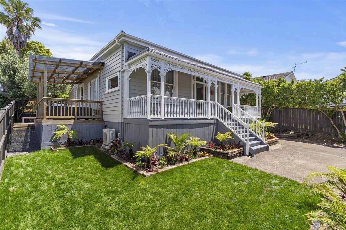 16A Rawhiti Road, One Tree Hill, Auckland - Carousel 2