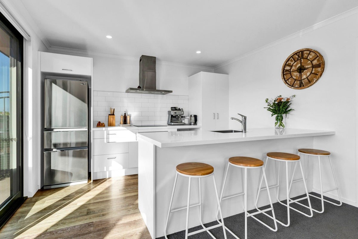 17 Jersey Place, Bell Block, New Plymouth - Carousel 1