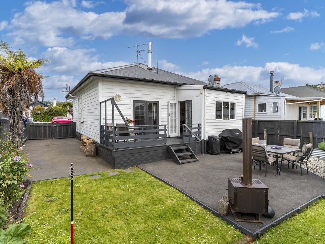 30 Baker Street, Caversham, Dunedin - Carousel 24