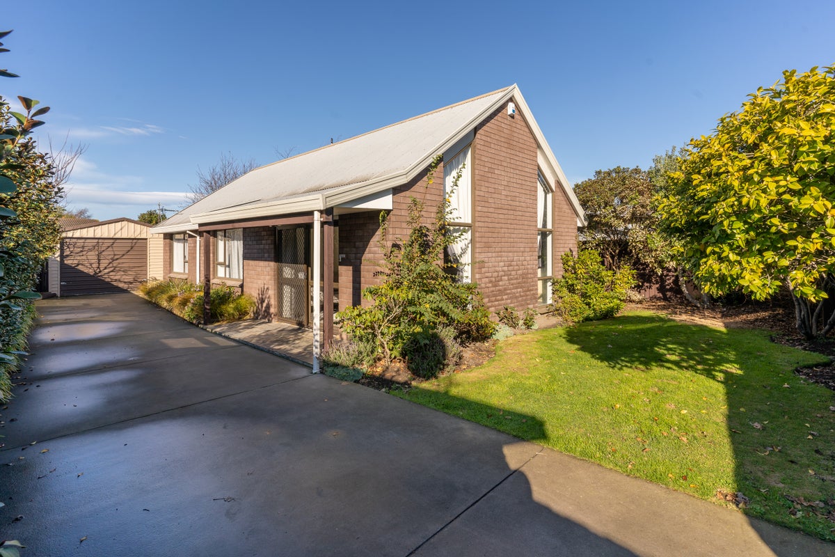 108 Ensors Road, Waltham, Christchurch - Carousel 1