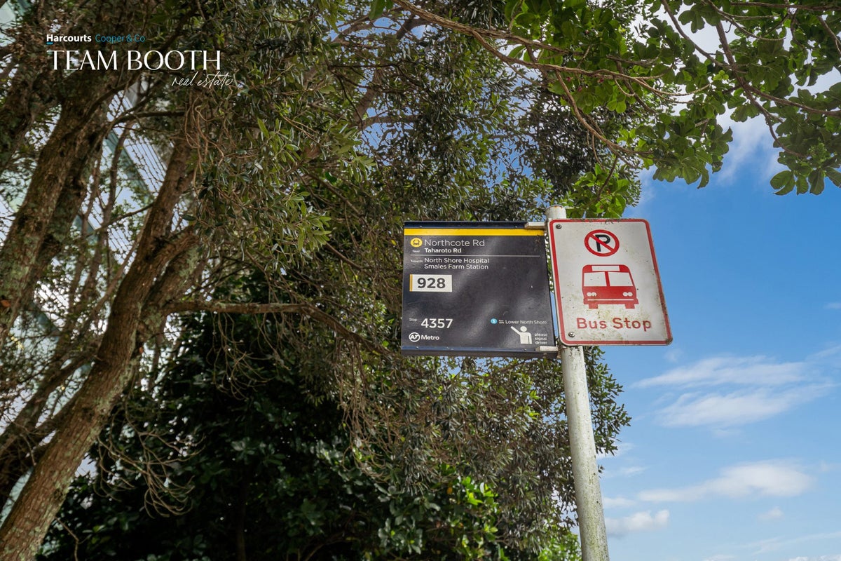 G02/10 Awataha Drive, Northcote, Auckland - Carousel 31