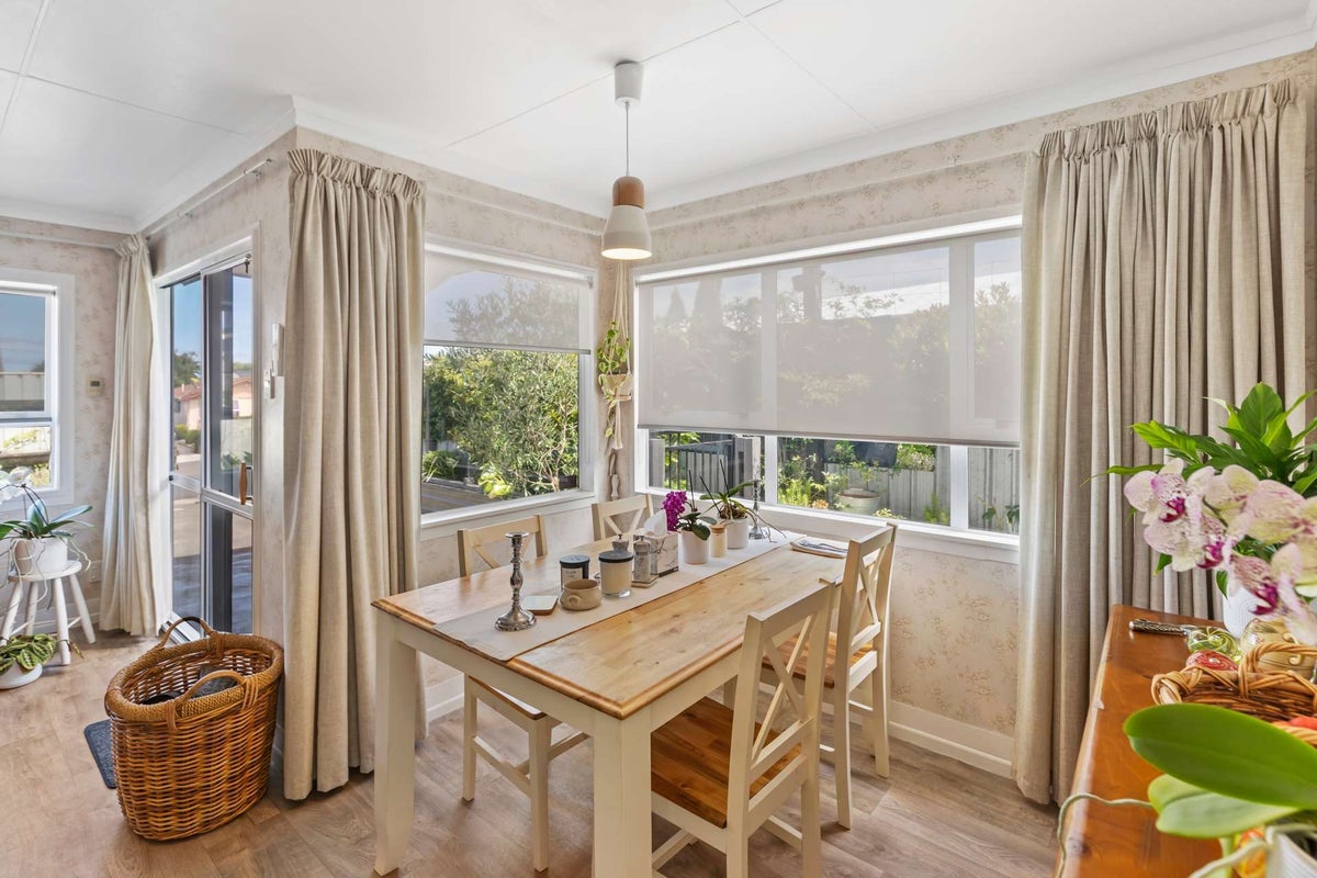 42A Treadwell Street, Springvale, Whanganui - Carousel 1